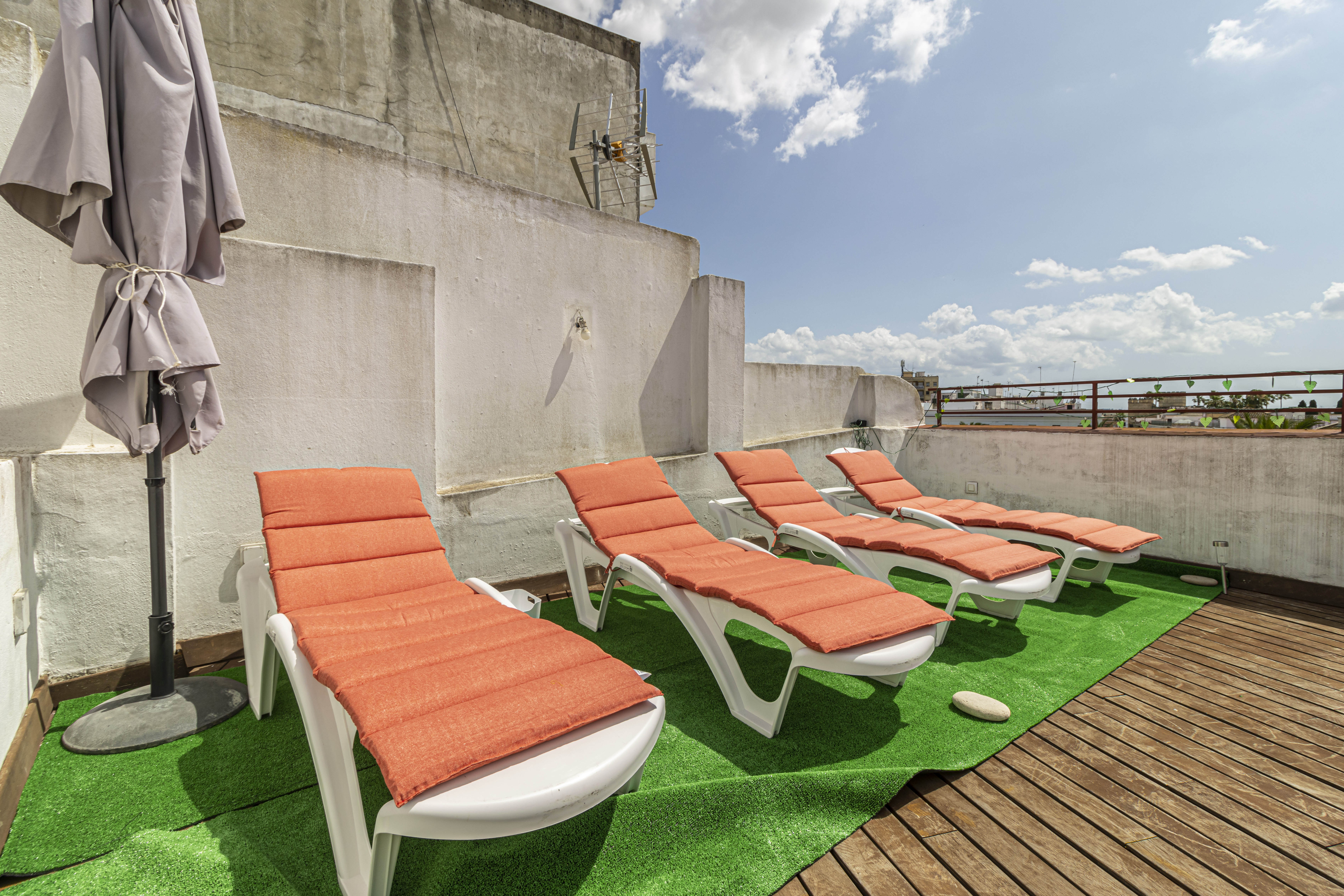 Ático Plaza del Arenal – Gran terraza – Vistas 55